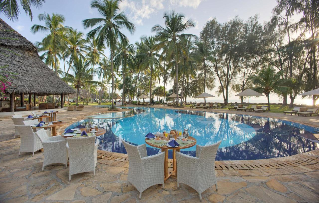 Bluebay & Hotell Kiwengwa (Zanzibar)