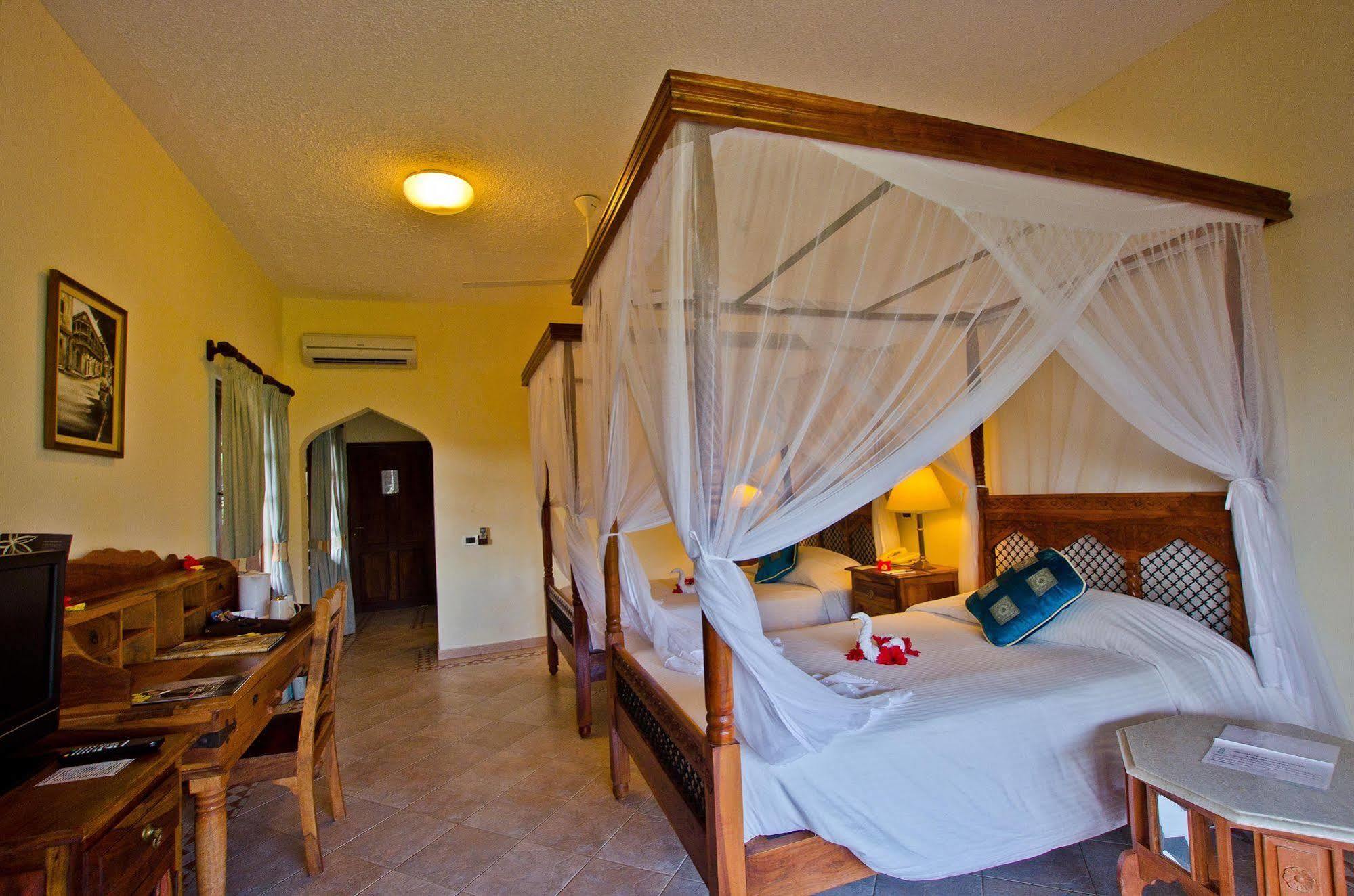 Bluebay & Hotell 5*